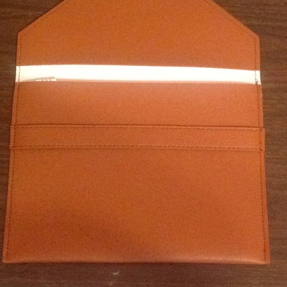 iPad Case! - Picture 2 of 3